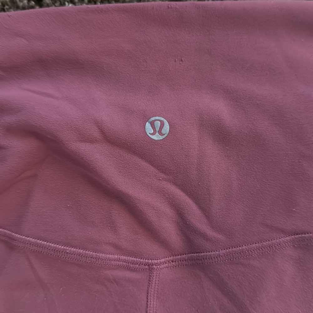 Lululemon 25” inseam Leggings - Picture 3 of 4